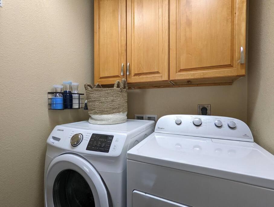 3Bed & 2Bath Property Couple Minutes From Siesta Key Beach & Downtown Sarasota Exteriér fotografie